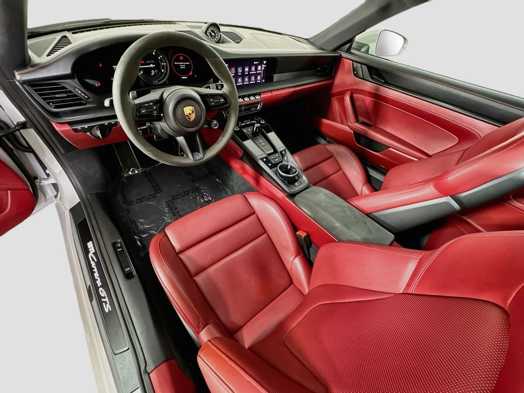 Certified 2022 Porsche 911 Carrera GTS RWD image 25