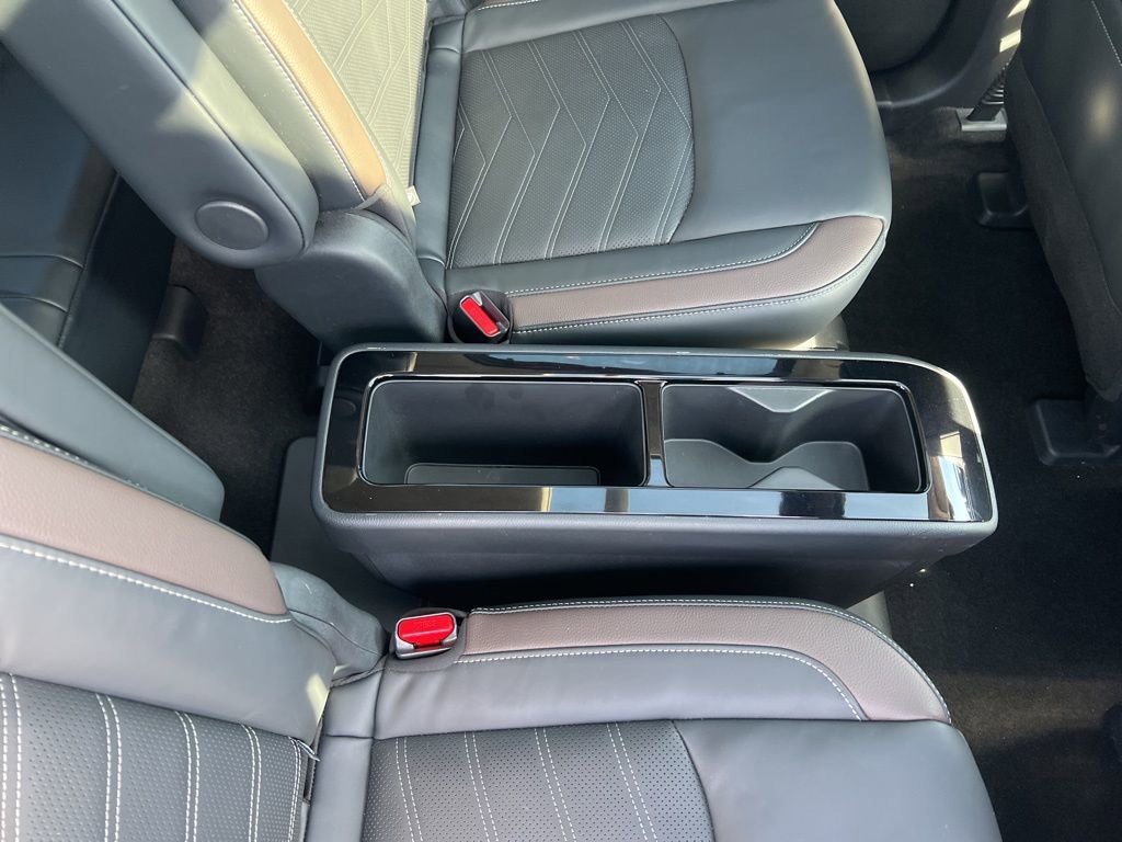Certified 2024 Nissan Pathfinder Platinum AWD/4WD image 18