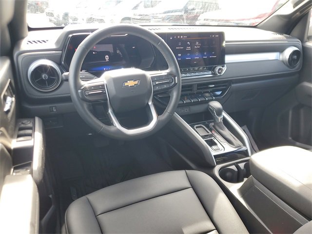 Used 2024 Chevrolet Colorado LT w/ LT Convenience Package III image 13
