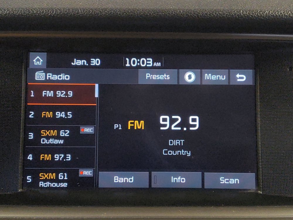 Used 2018 Kia Optima LX w/ 17" Alloy Wheels Package image 25