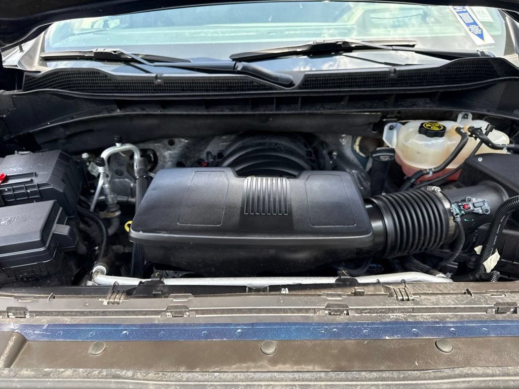 Used 2022 Chevrolet Silverado 1500 ZR2 w/ Technology Package AWD/4WD image 12