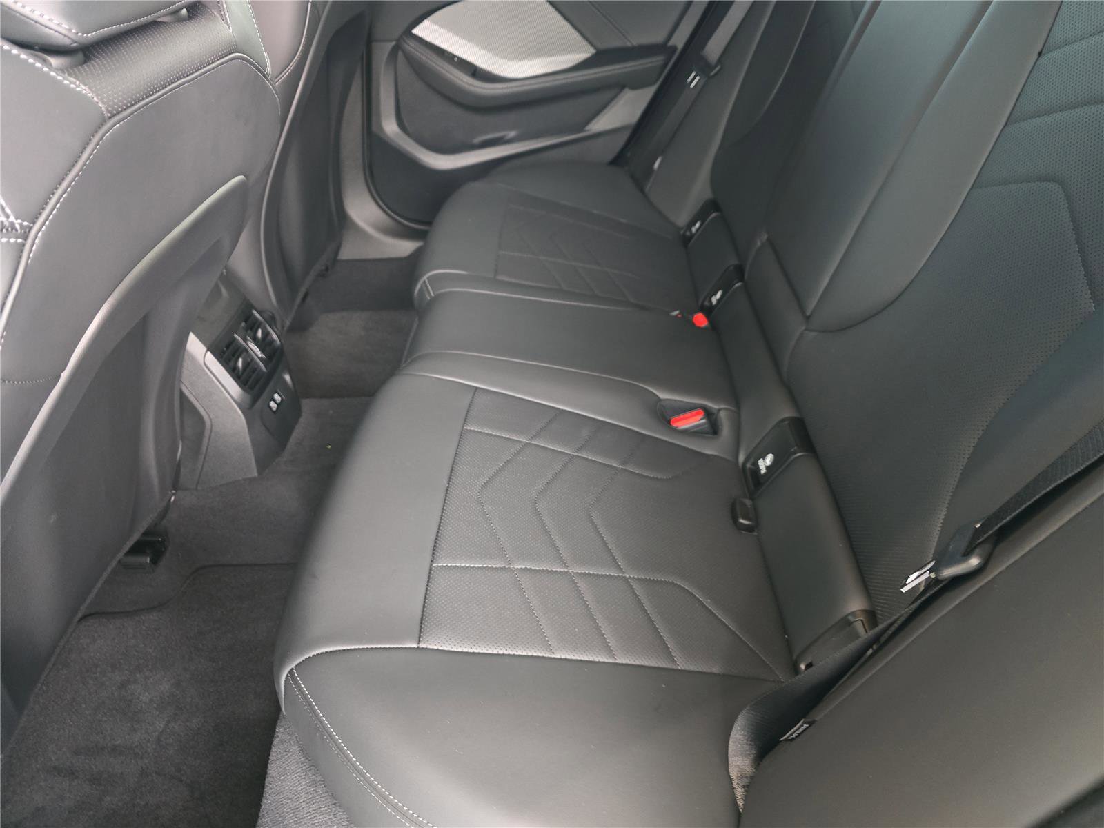 Certified 2026 BMW 228i w/ Technology Package FWD image 12