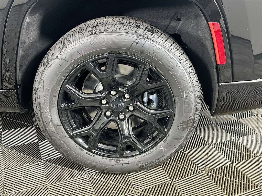 New 2025 Jeep Wagoneer Series II image 17