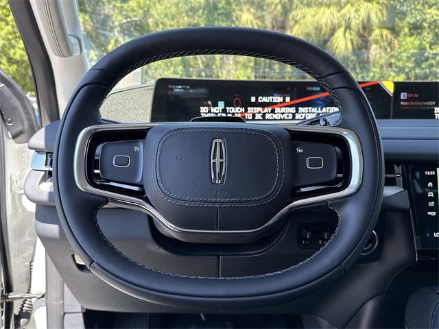 New 2025 Lincoln Navigator L Reserve image 38