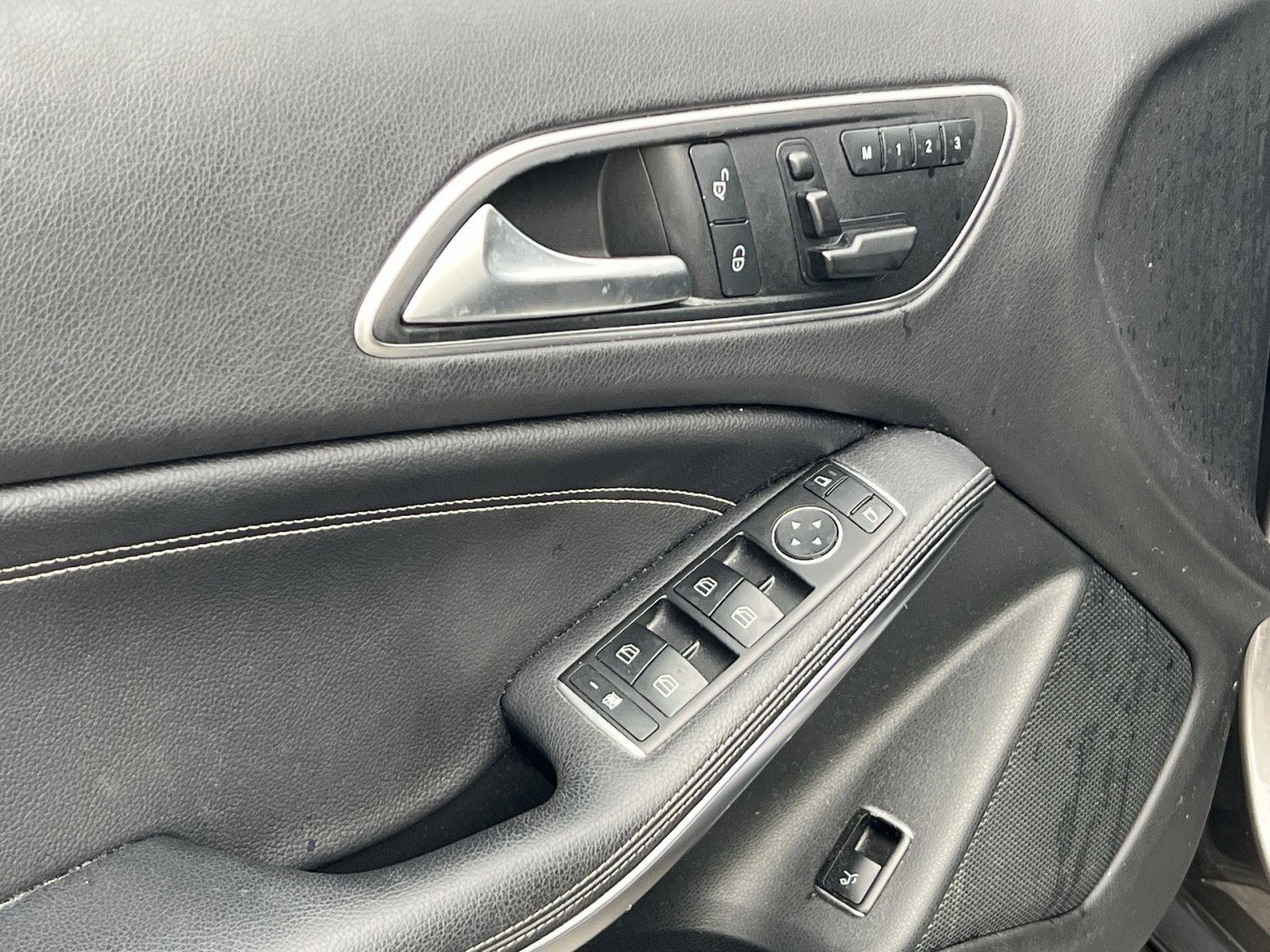 Used 2017 Mercedes-Benz GLA 250 4MATIC image 12