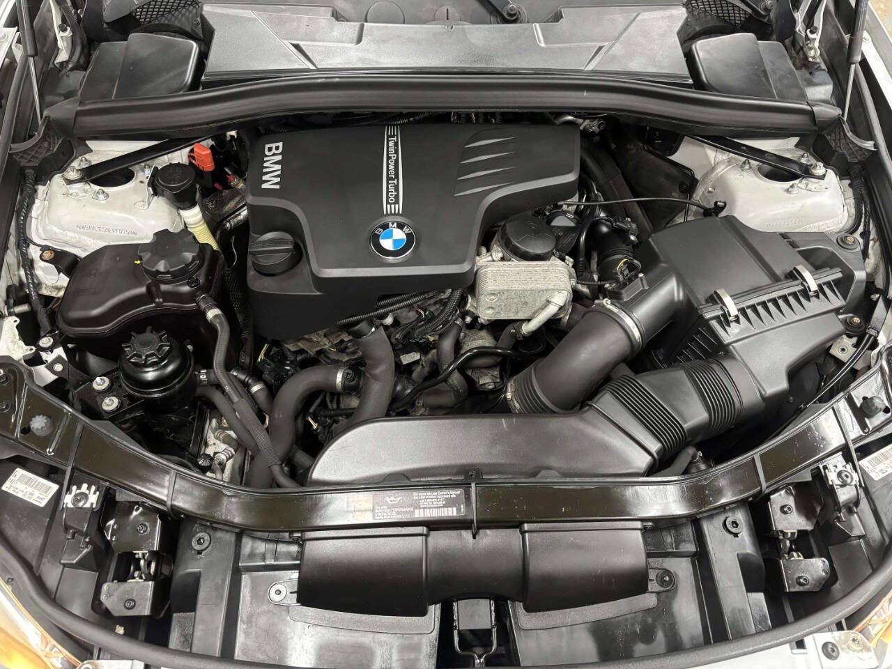 Used 2014 BMW X1 xDrive28i image 9