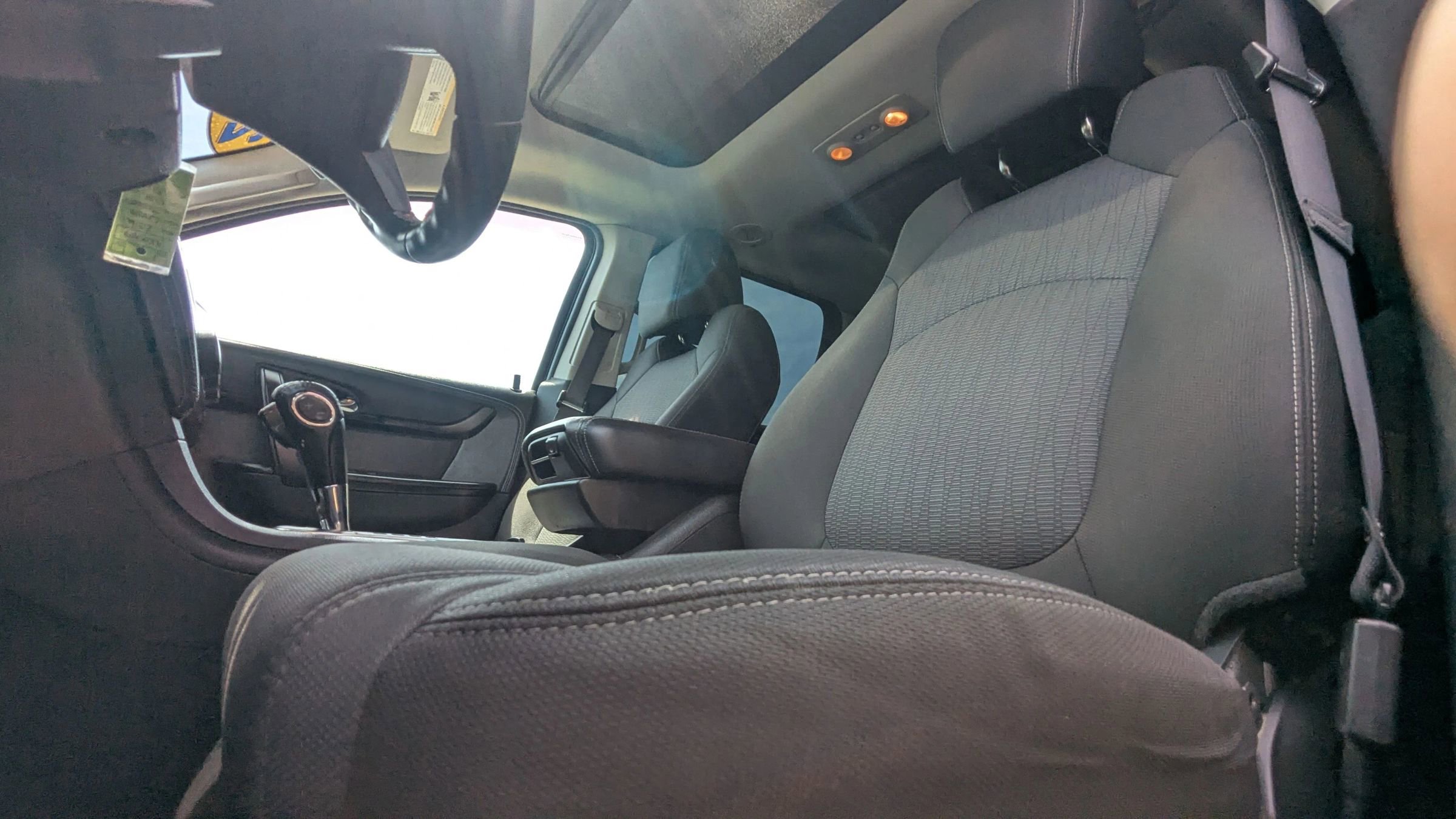 Used 2016 Chevrolet Traverse LT w/ Style and Technology Package FWD image 19