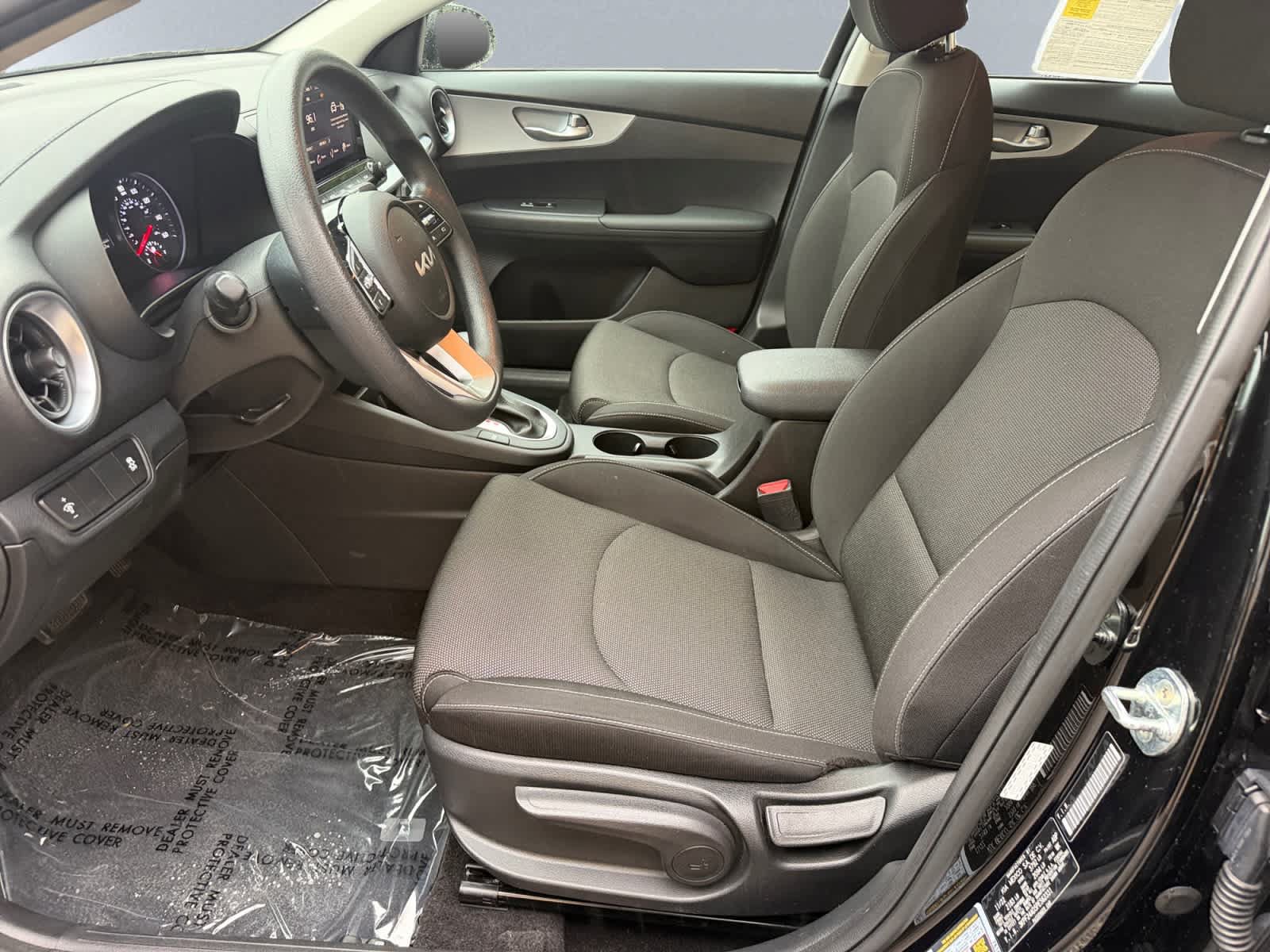 Used 2023 Kia Forte LXS FWD image 15