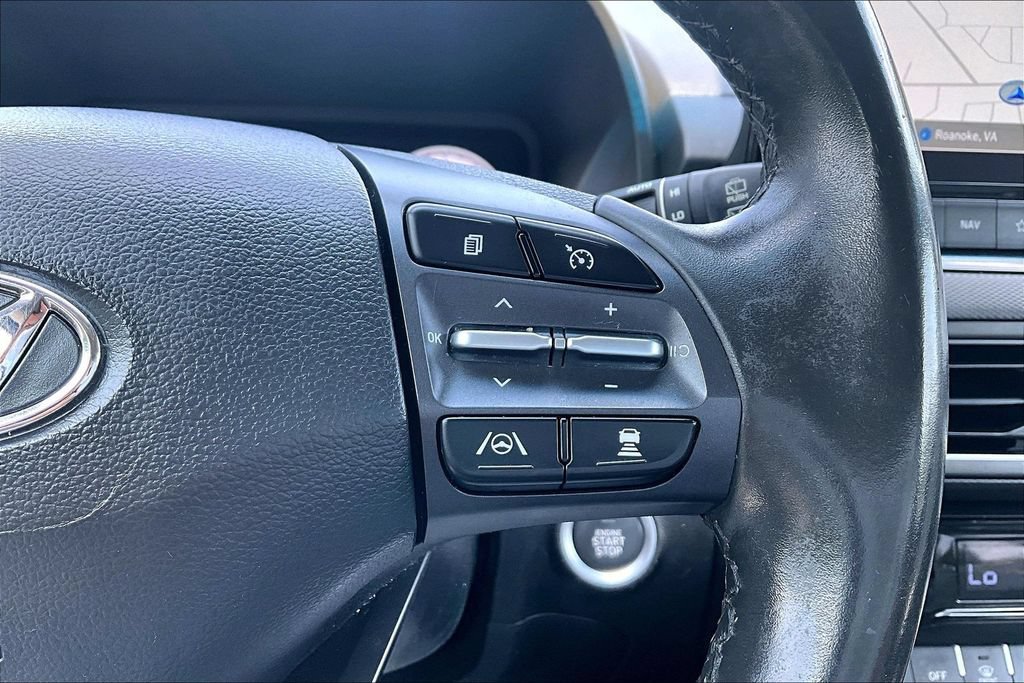 Used 2023 Hyundai Kona Limited AWD/4WD image 12