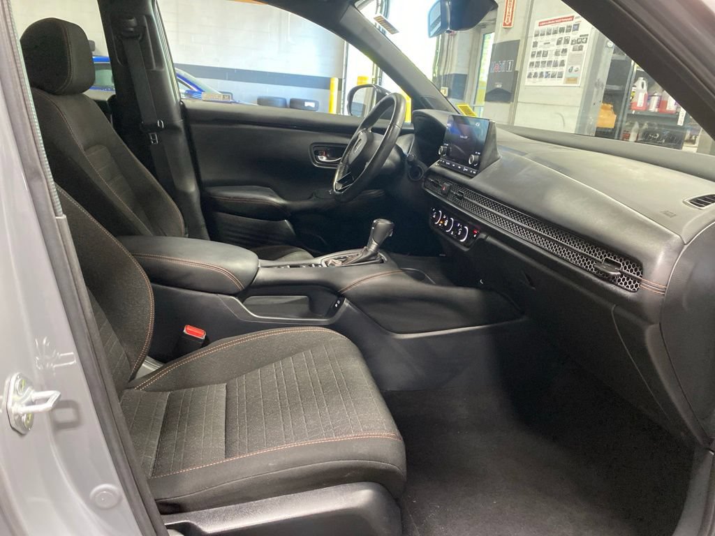 Certified 2024 Honda HR-V Sport image 12