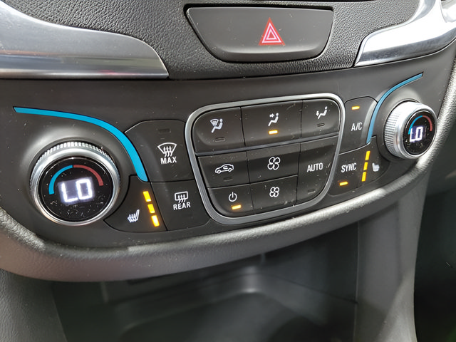 Certified 2021 Chevrolet Equinox LT AWD/4WD image 30