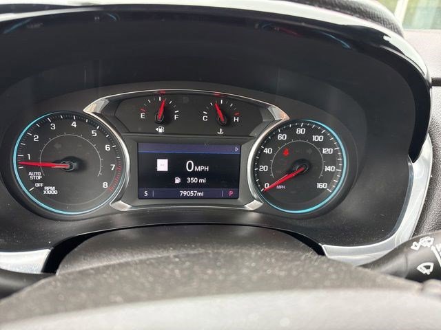 Used 2022 Chevrolet Traverse RS w/ LPO, Floor Liner Package AWD/4WD image 9