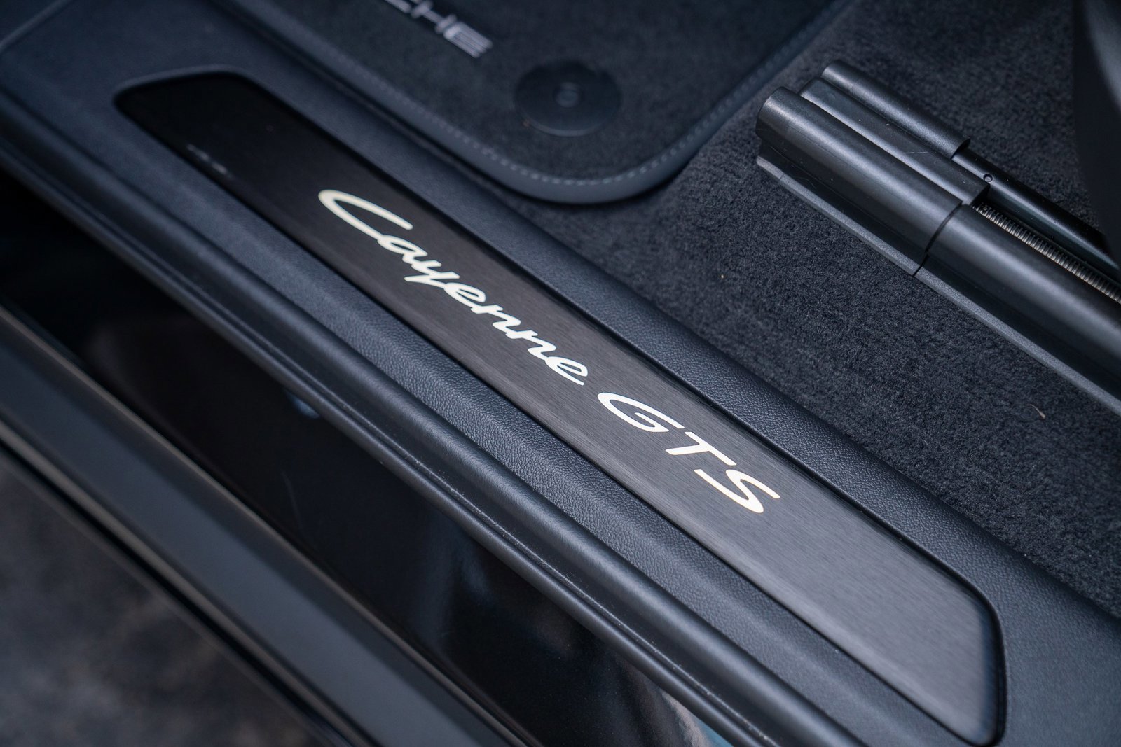 New 2026 Porsche Cayenne GTS AWD/4WD image 12
