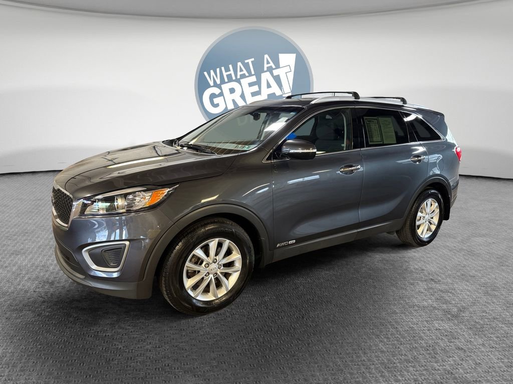 Used 2016 Kia Sorento LX w/ LX Convenience Package image 8