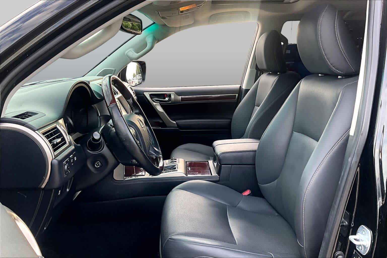 Used 2019 Lexus GX 460 Premium AWD/4WD image 8