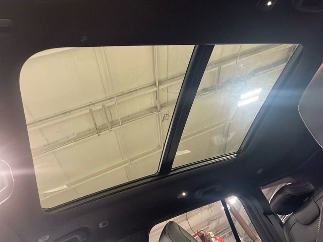 New 2026 Jeep Grand Cherokee Limited w/ Luxury Tech Group II image 22