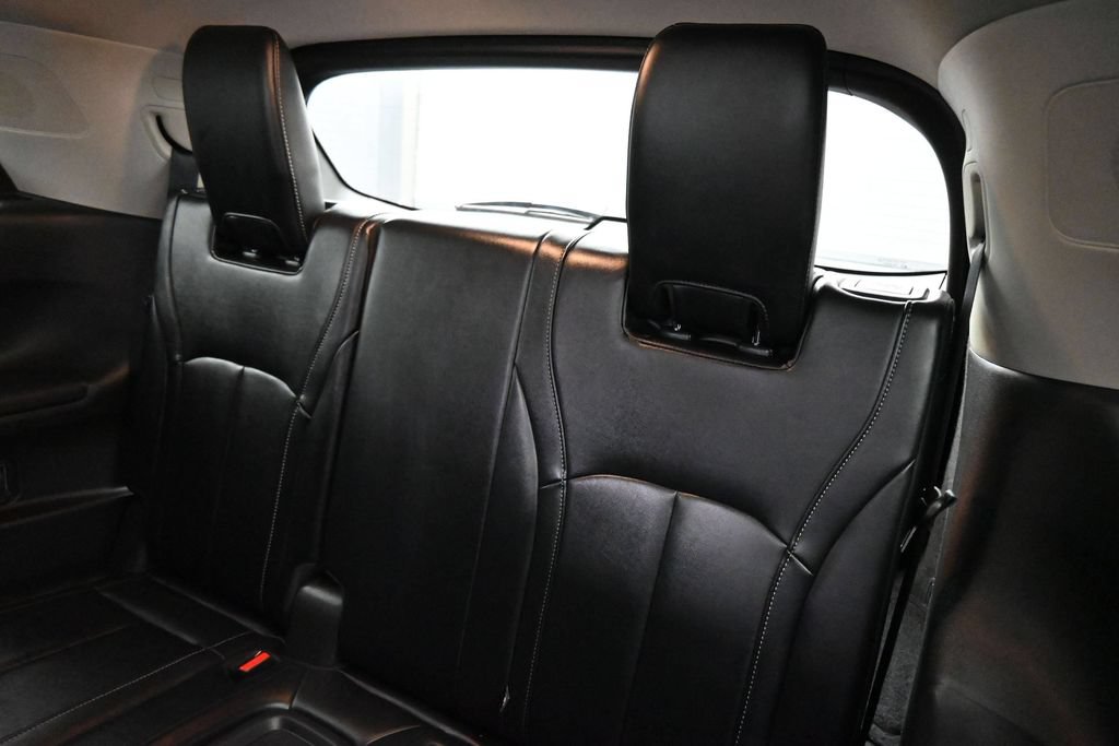 Used 2023 INFINITI QX60 Luxe w/ Cargo Package FWD image 21