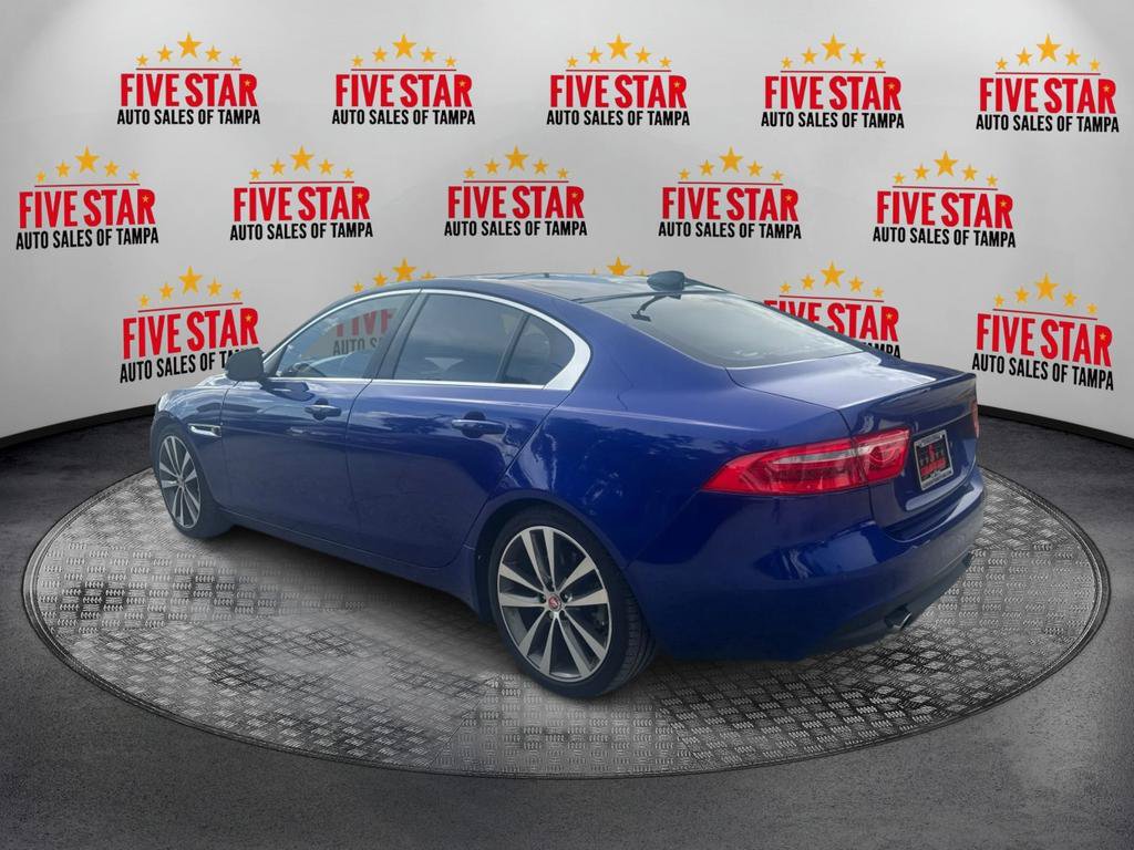 Used 2017 Jaguar XE Prestige RWD image 5