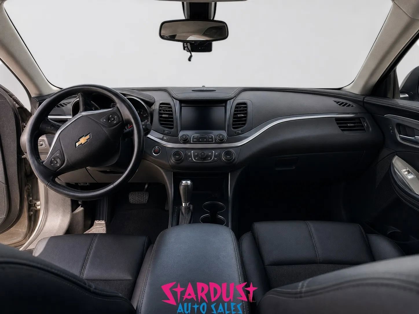 Used 2019 Chevrolet Impala LT FWD image 11