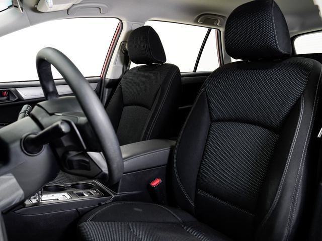 Used 2019 Subaru Outback 2.5i AWD/4WD image 7