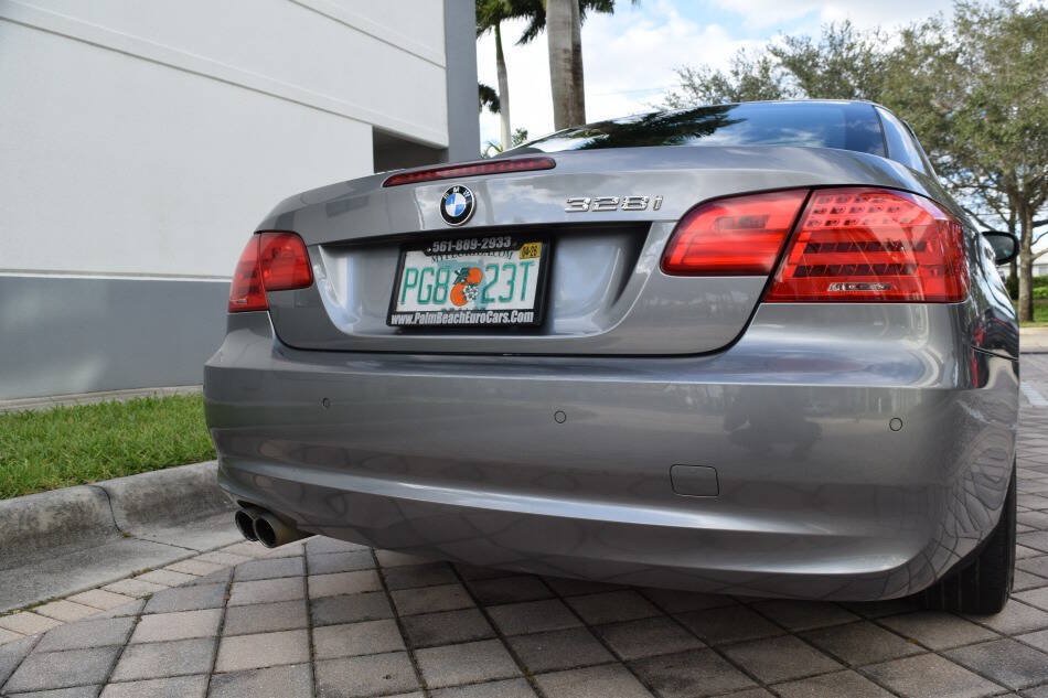 Used 2013 BMW 328i Convertible RWD image 21