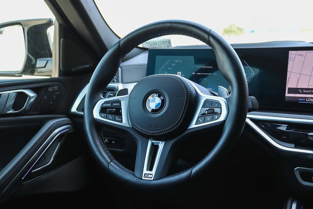 Used 2026 BMW X6 M60i AWD/4WD image 16