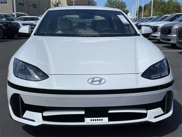 New 2025 Hyundai Ioniq 6 SEL image 2