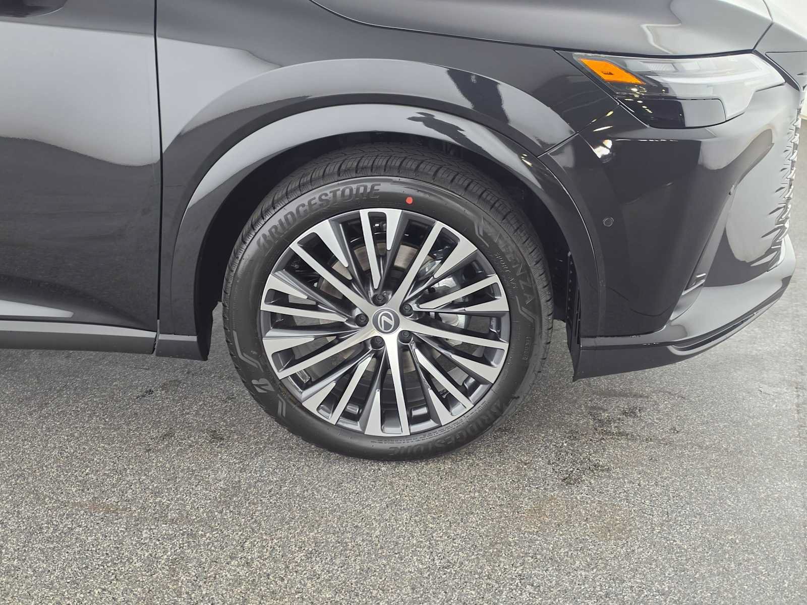 New 2026 Lexus RX 350 w/ Convenience Package AWD/4WD image 9