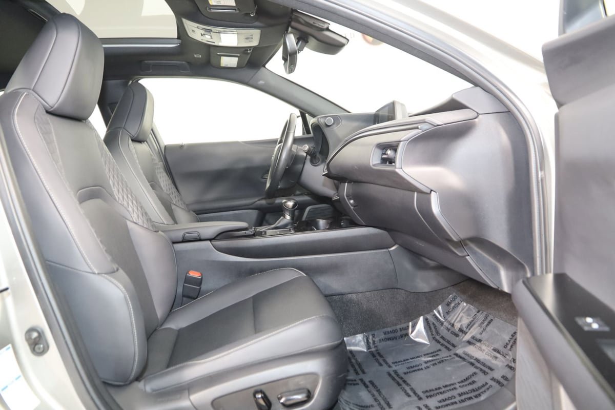 Used 2022 Lexus UX 250h w/ Premium Package AWD/4WD image 14