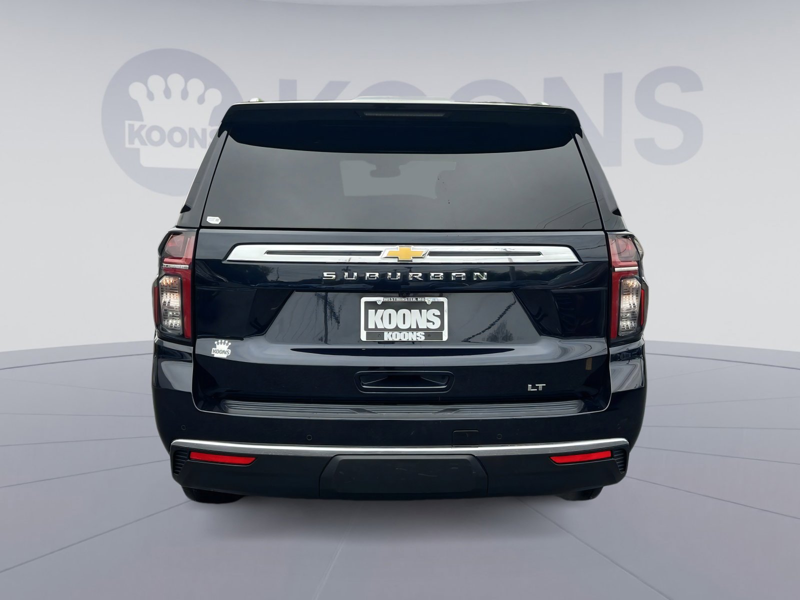 Used 2023 Chevrolet Suburban LT w/ LT Signature Package AWD/4WD image 15