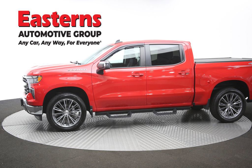 Used 2022 Chevrolet Silverado 1500 LT AWD/4WD image 66