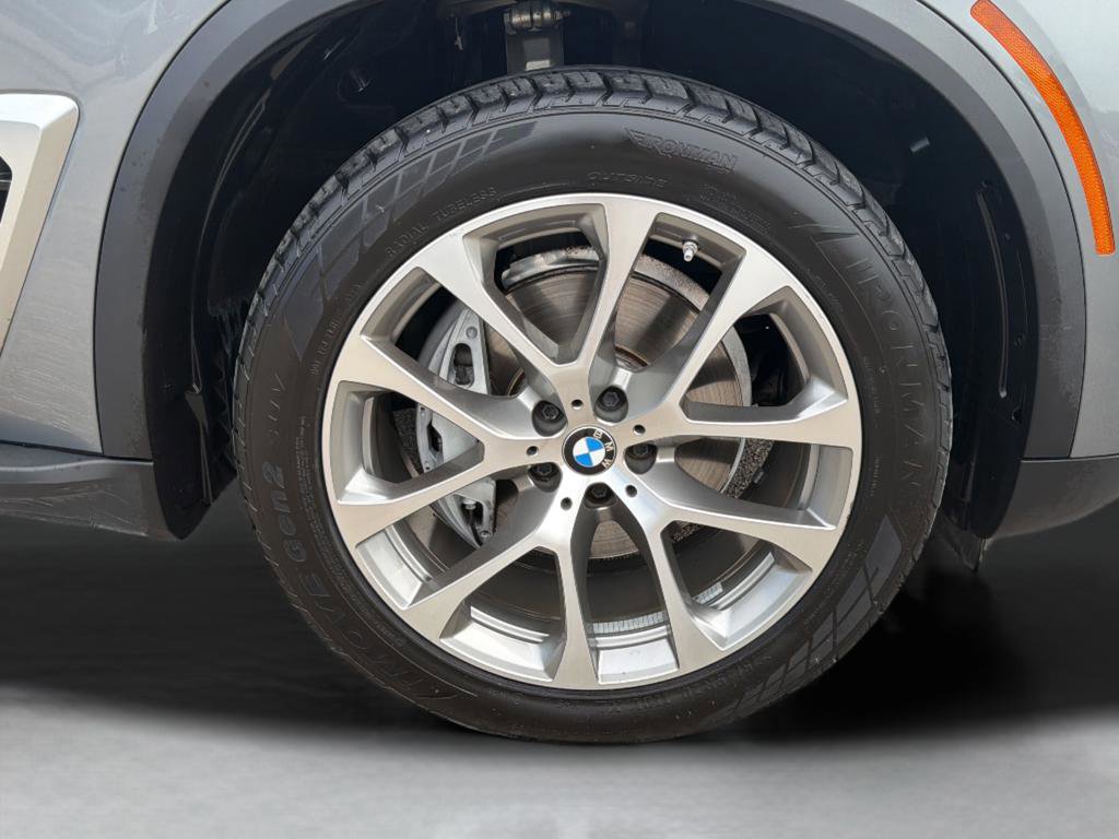Used 2024 BMW X5 xDrive40i AWD/4WD image 9