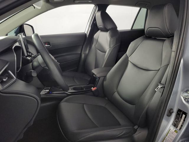 Used 2024 Toyota Corolla Cross XLE FWD image 16