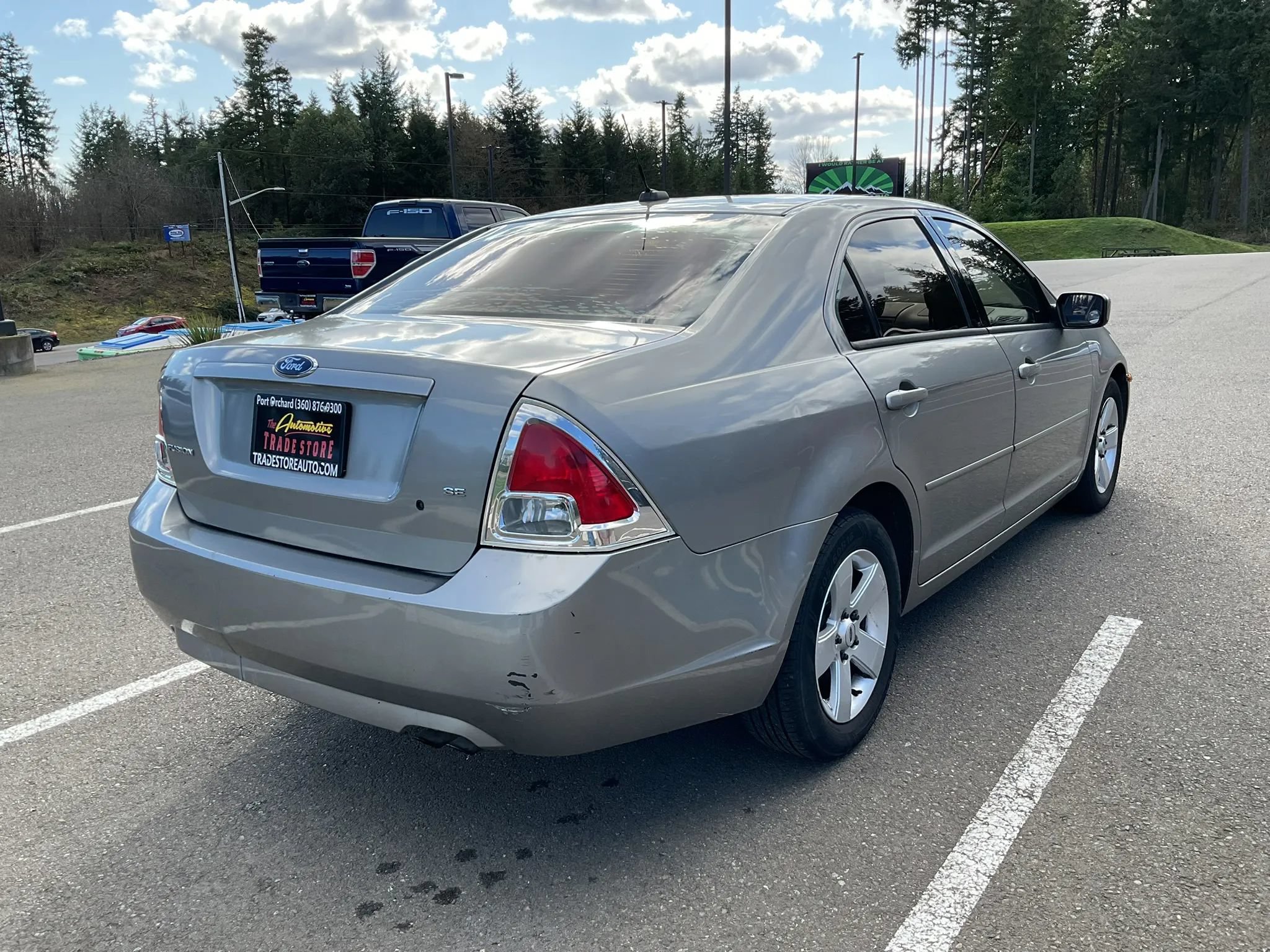 Used 2009 Ford Fusion SE FWD image 5