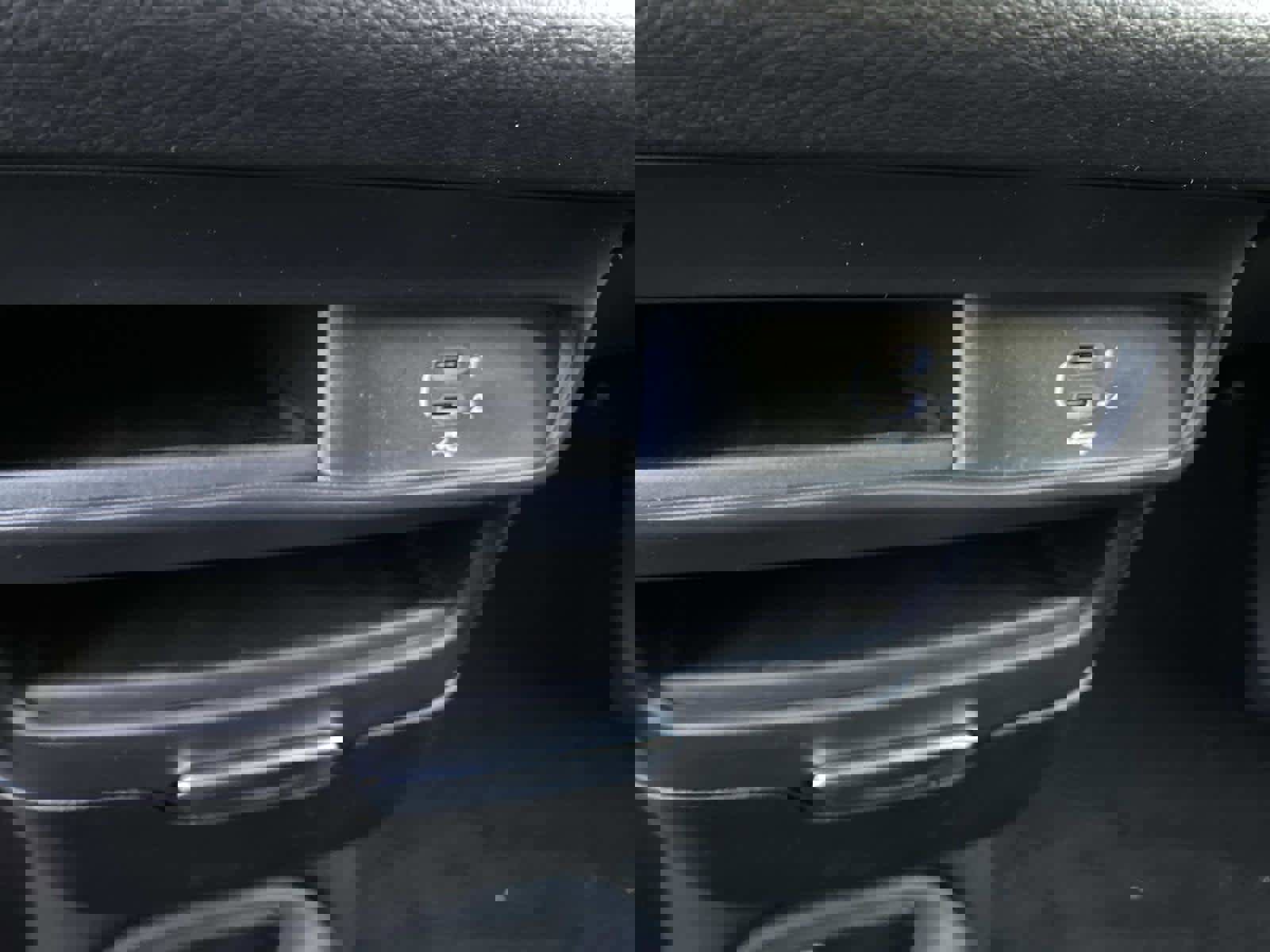 New 2026 Chrysler Voyager LX image 13