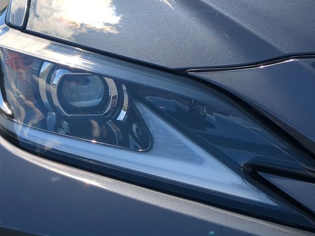 Used 2025 Lexus ES 350 w/ Premium Package FWD image 9