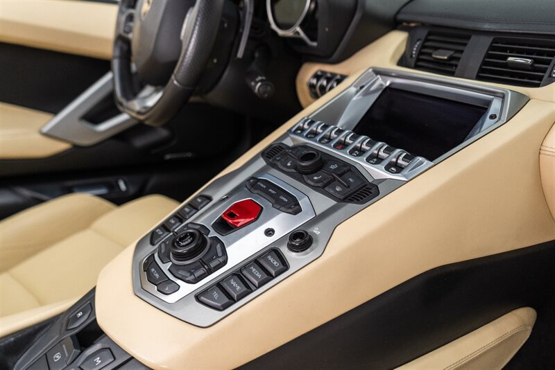 Used 2013 Lamborghini Aventador LP 700-4 AWD/4WD image 68