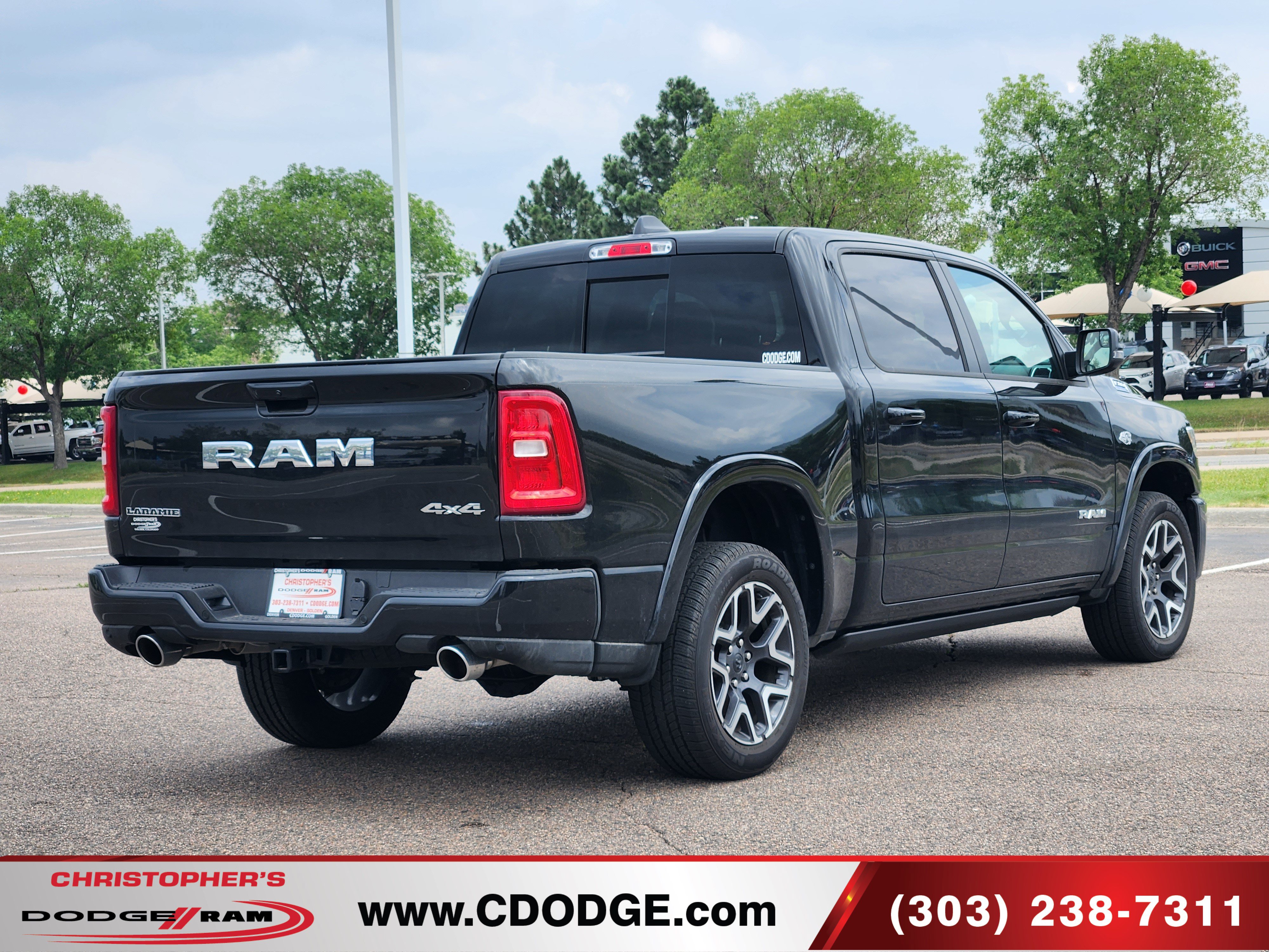 Used 2026 RAM 1500 Laramie w/ Laramie Preferred Package AWD/4WD image 3