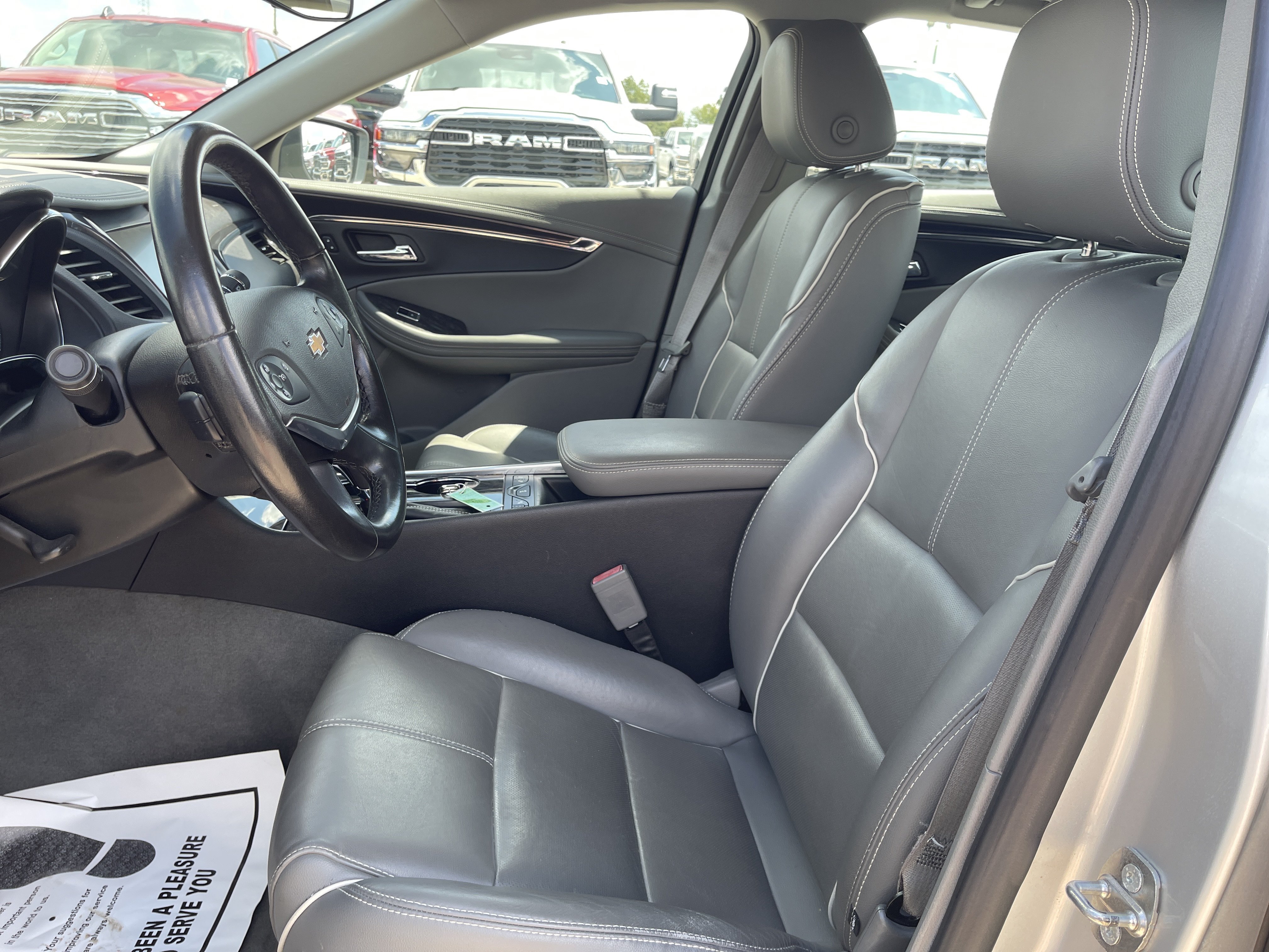 Used 2015 Chevrolet Impala LTZ FWD image 15
