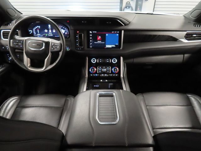 Used 2024 GMC Yukon XL Denali AWD/4WD image 24