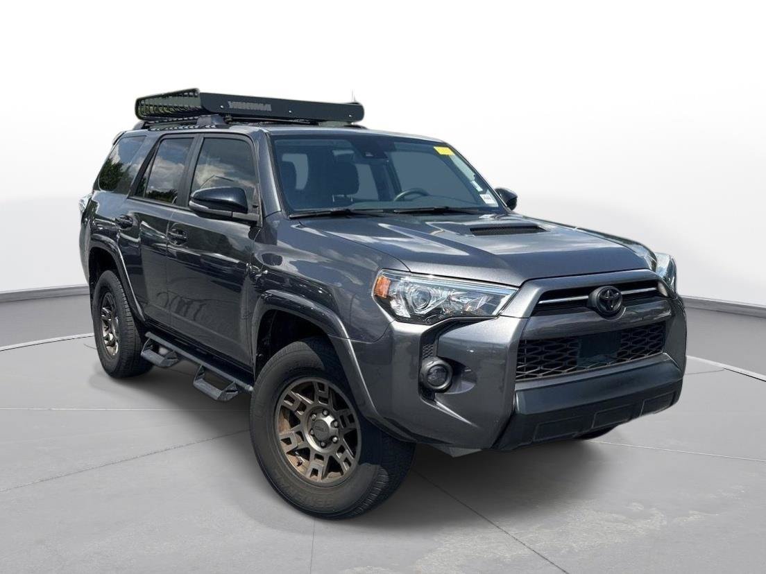 Used 2020 Toyota 4Runner Venture w/ Moonroof Package AWD/4WD image 4