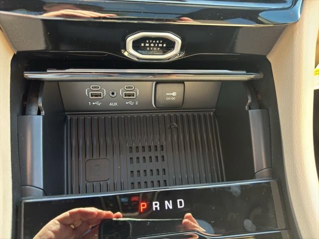 New 2026 Jeep Grand Cherokee Limited w/ Luxury Tech Group II RWD image 45
