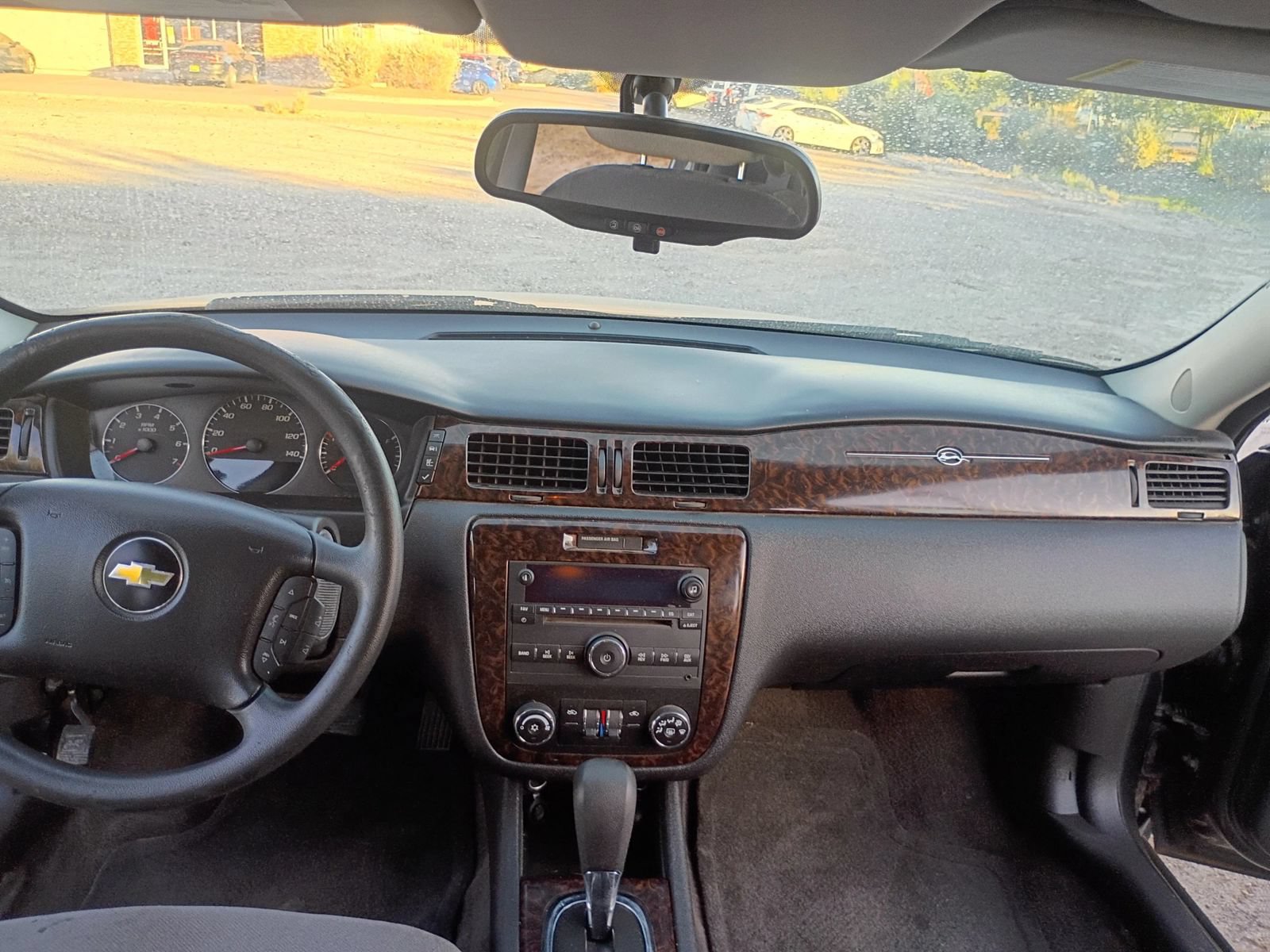 Used 2016 Chevrolet Impala LT FWD image 6