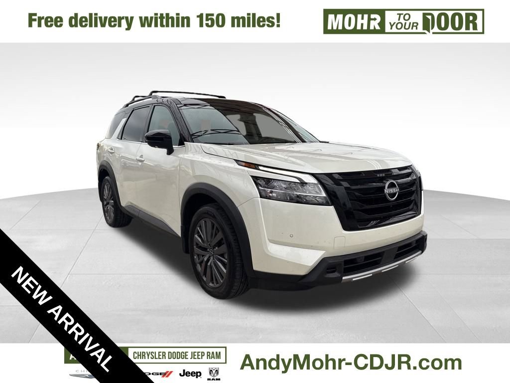 Used 2024 Nissan Pathfinder SL w/ SL Premium Package