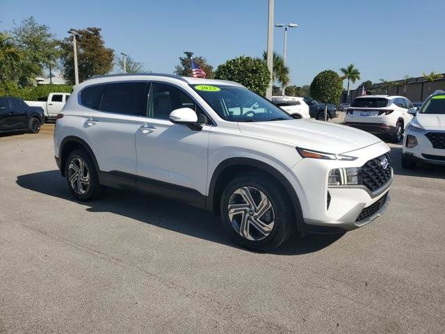 Certified 2023 Hyundai Santa Fe SEL image 3