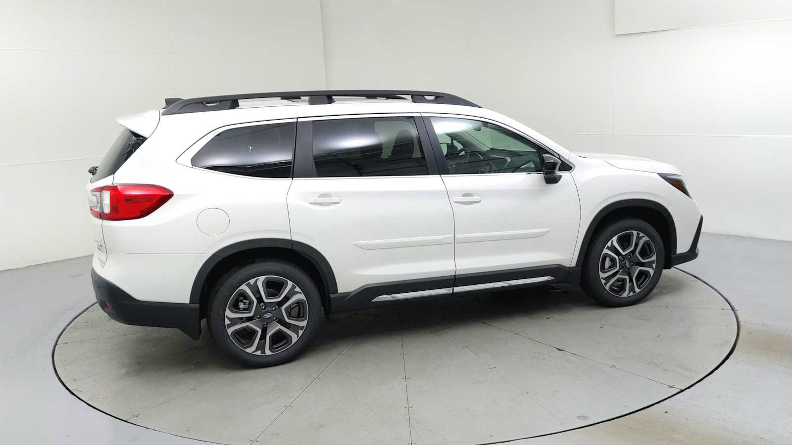 New 2025 Subaru Ascent Limited image 11