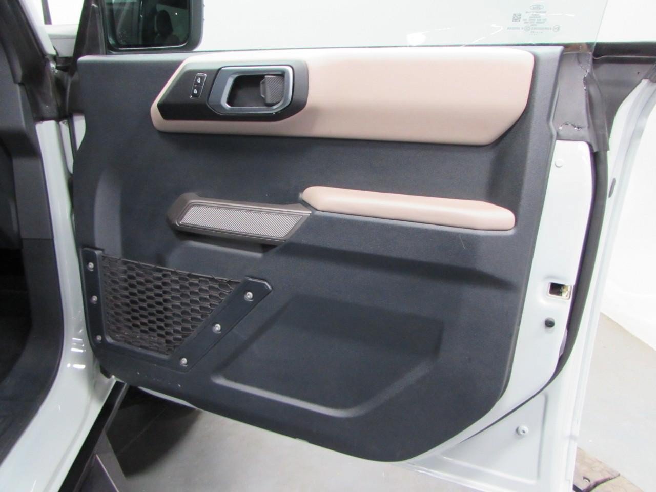 Used 2023 Ford Bronco Wildtrak AWD/4WD image 16