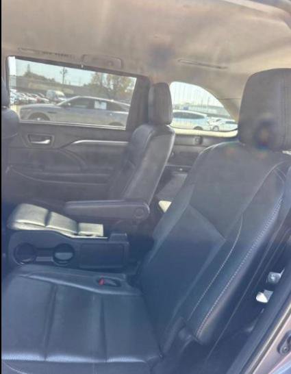 Used 2019 Toyota Highlander Limited image 9