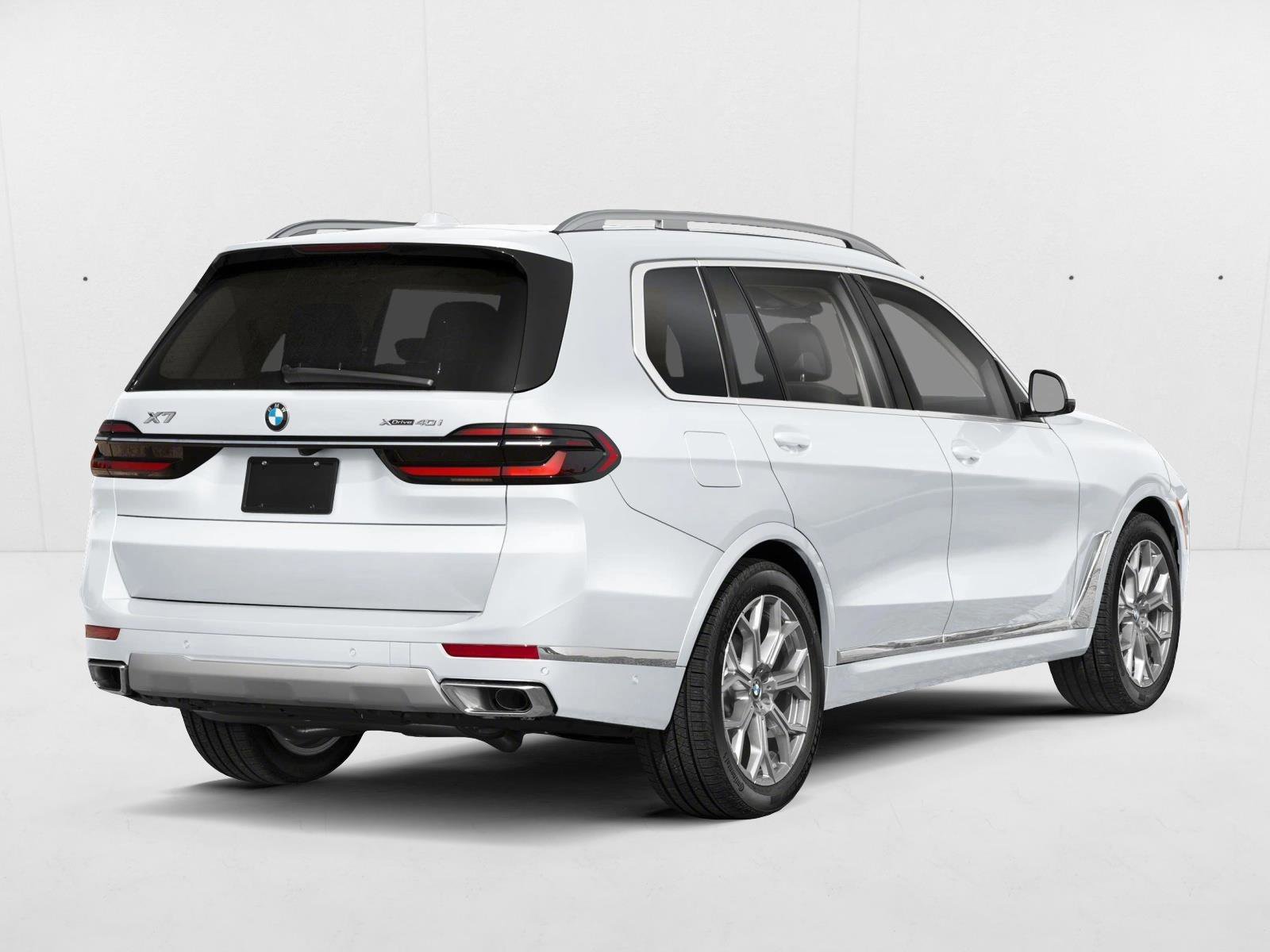 Used 2026 BMW X7 xDrive40i w/ Premium Package AWD/4WD image 2