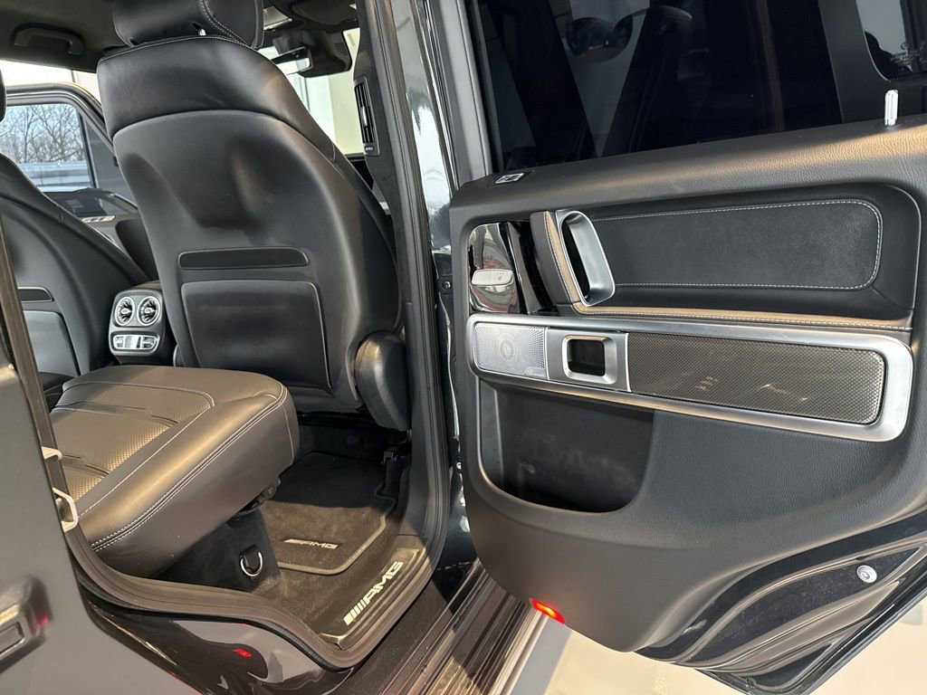 Used 2024 Mercedes-Benz G 63 AMG 4MATIC w/ Seat Comfort Package image 32